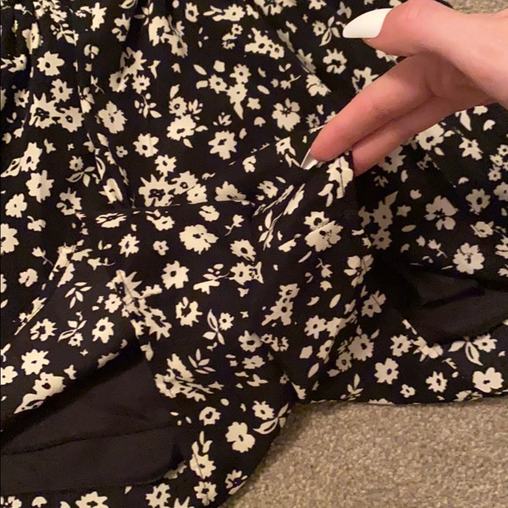 Romper - Picture 3 of 5